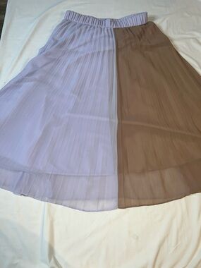 Ann Taylor Two-Tone Pleated Midi Skirt in Lavender and Taupe
